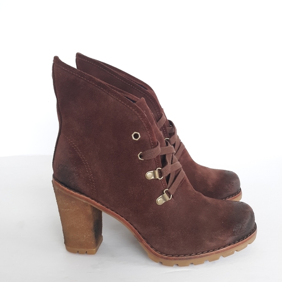 Ugg Calynda Leather Boots Ankle size 8 Brown - Picture 8 of 10